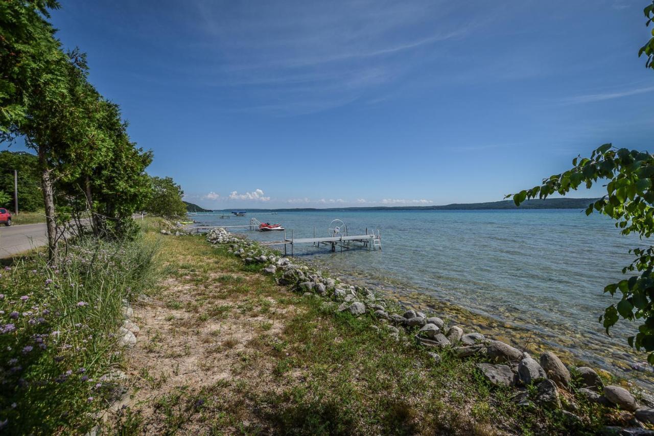 Dune Grass Shores Beulah Экстерьер фото