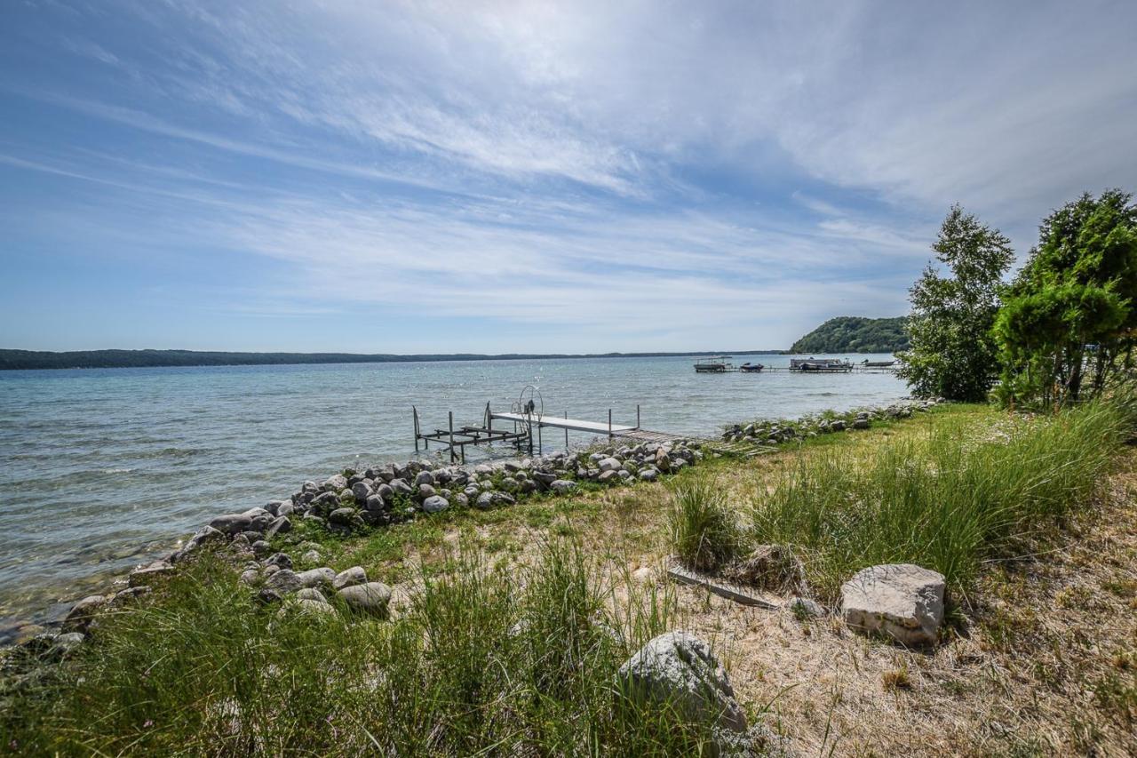 Dune Grass Shores Beulah Экстерьер фото
